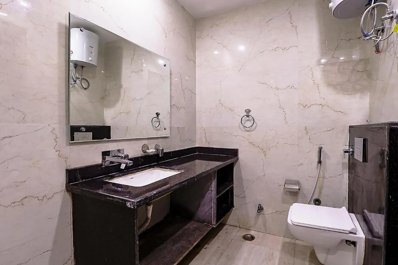 Fabhotel Swess Grand 阿格拉