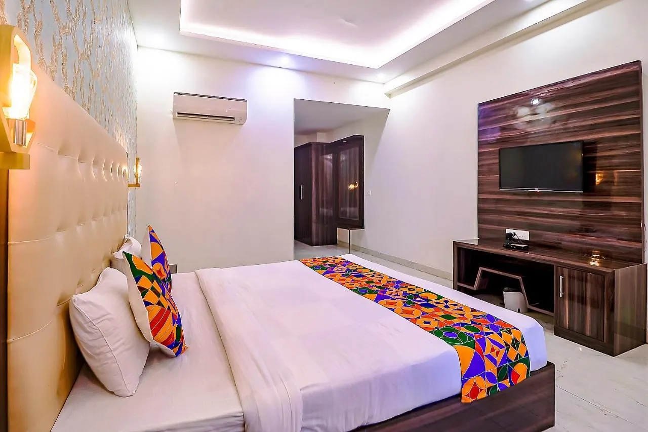 Fabhotel Swess Grand Agra  Hotel Agra (Uttar Pradesh)