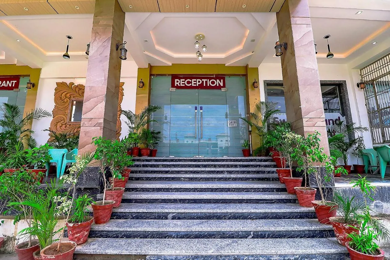 Fabhotel Swess Grand Agra  Hotel Agra (Uttar Pradesh)